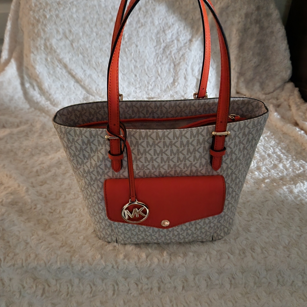 Michael Kors Cream and Orange Tote - Picture 3 of 10